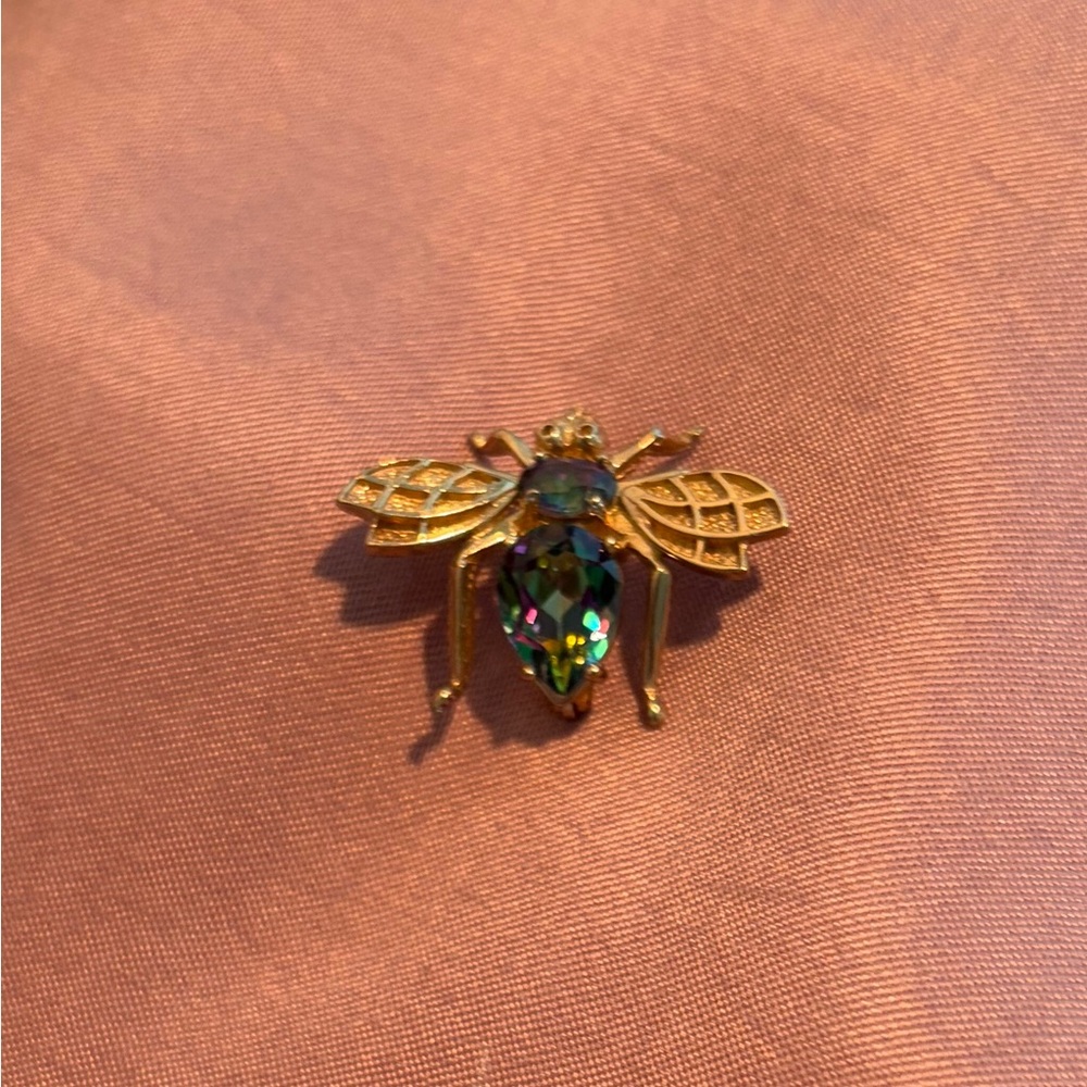 10k Gold and Topaz Bee Pin